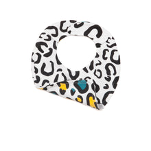 Load image into Gallery viewer, REVERSIBLE LEOPARD PRINT BIB – for the first year
